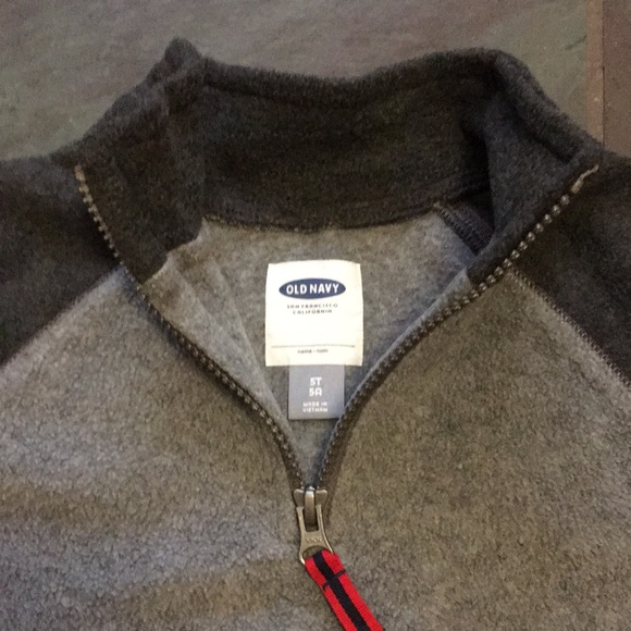 Old Navy Fleece Sweater - Picture 7 of 8
